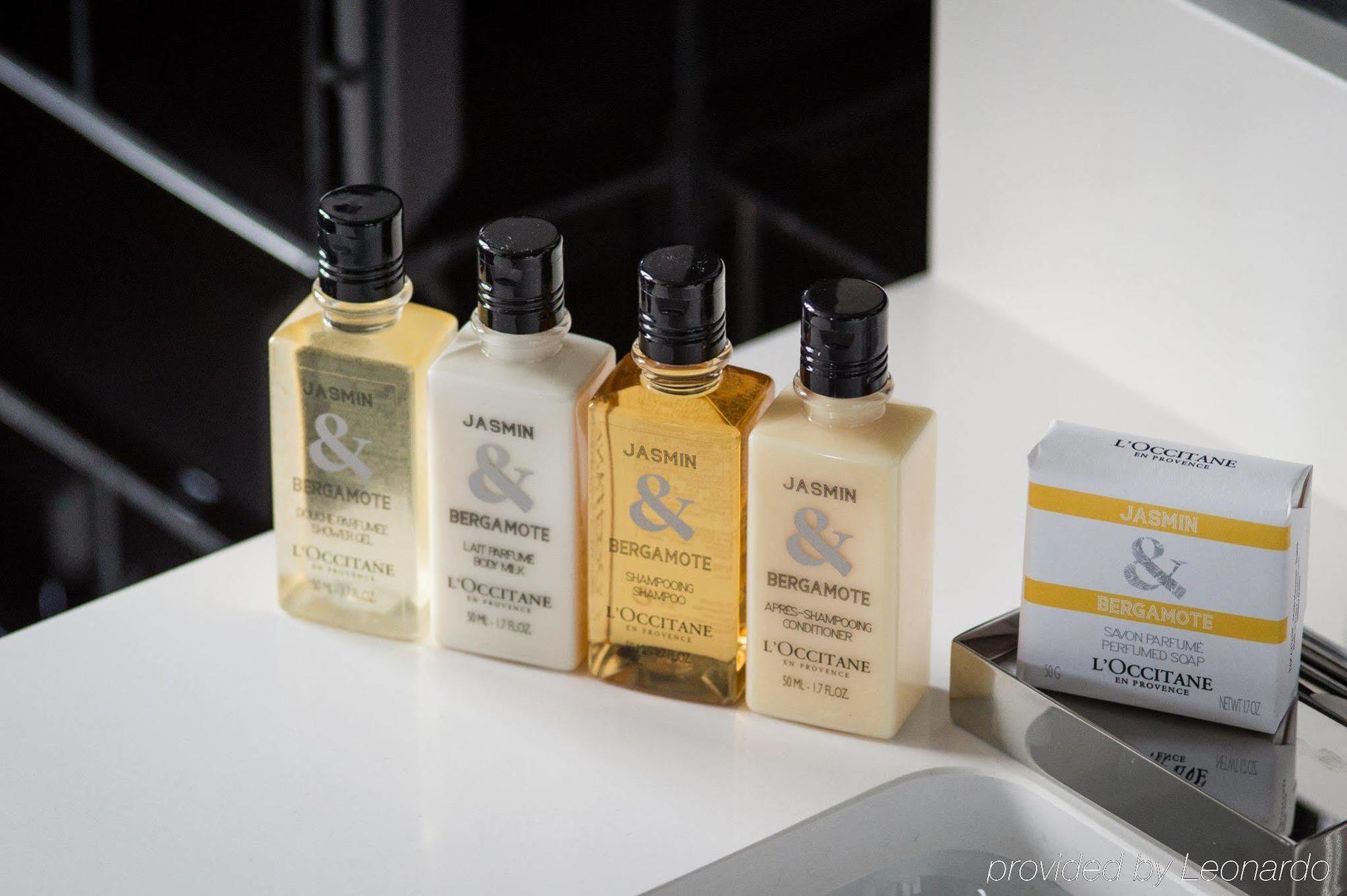 The Ampersand Hotel - Small Luxury Hotels Of The World London Exterior foto L'OCCITANE products